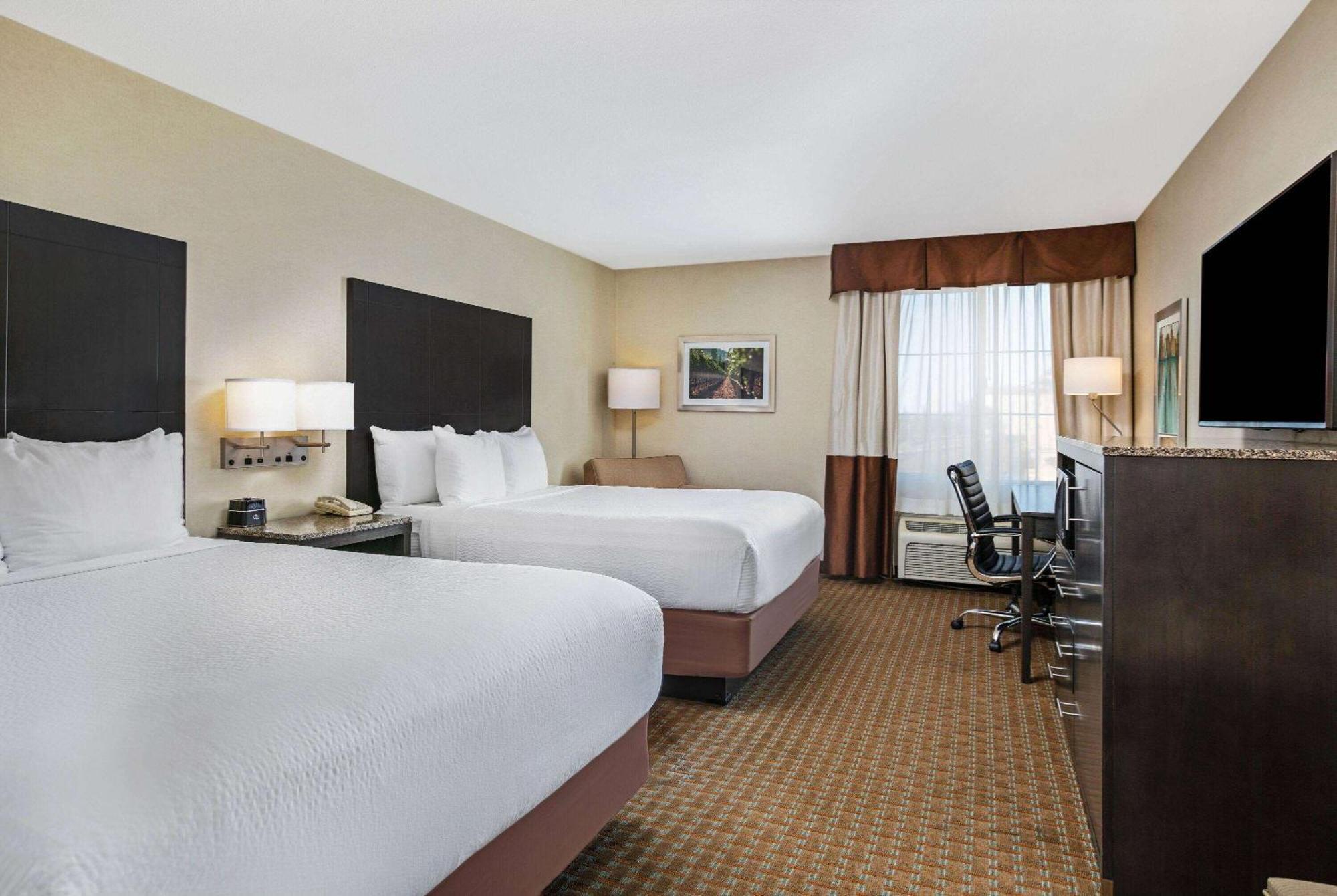 La Quinta By Wyndham Hotel 3*