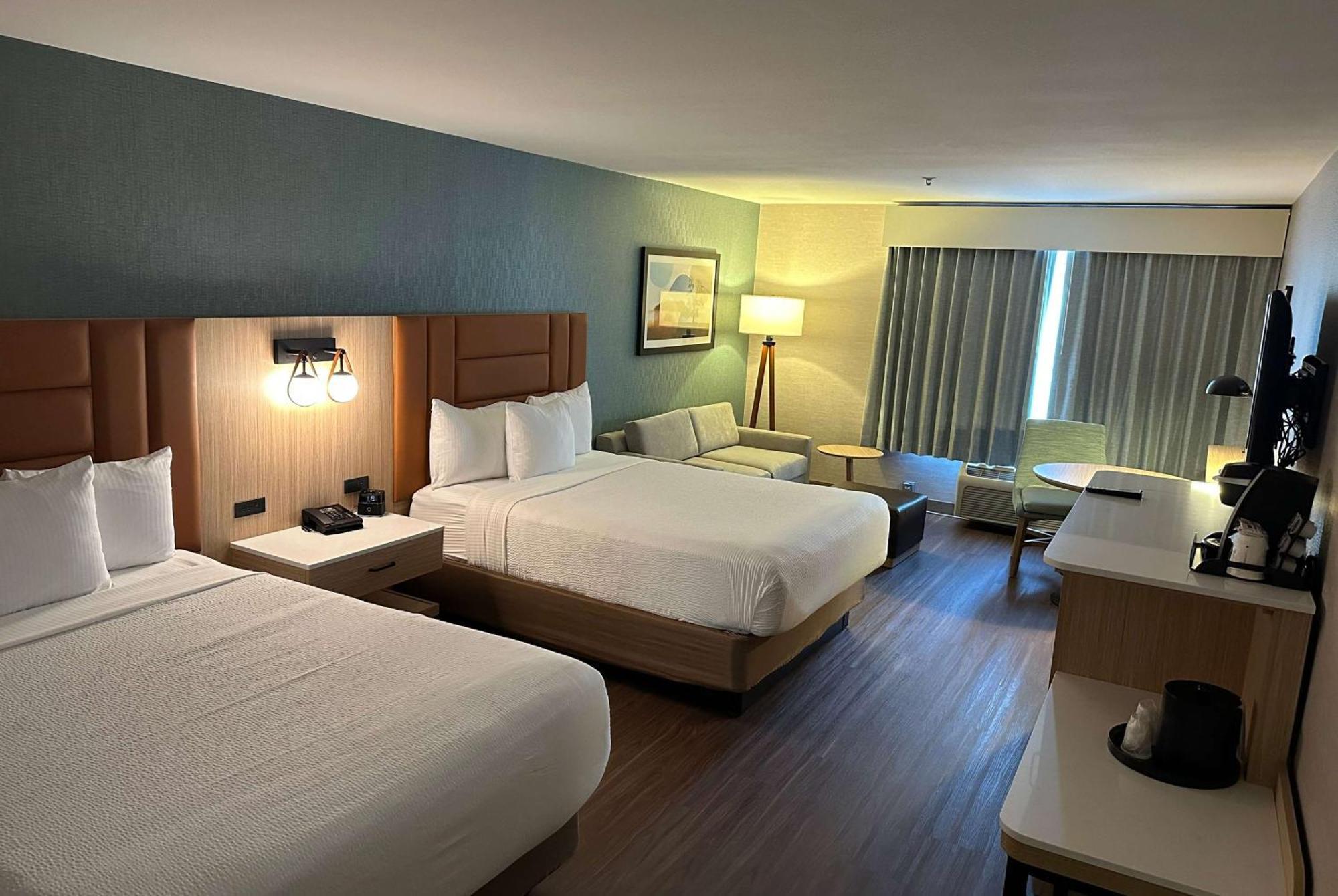 La Quinta By Wyndham Hotel 3*